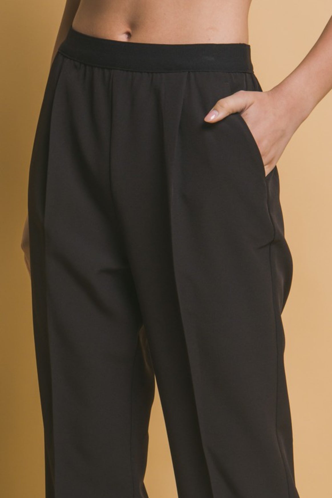 Elastic straight leg pants